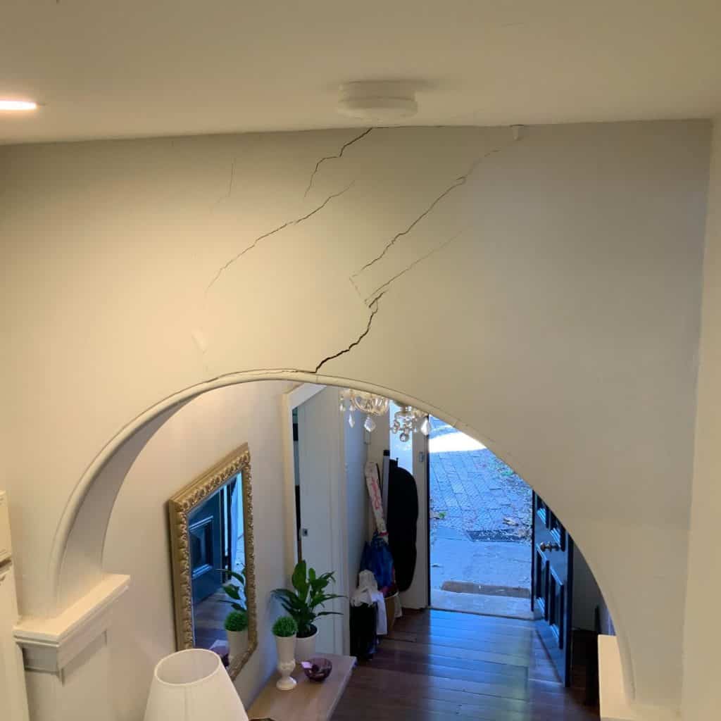 Wall crack above arch found in inner west home